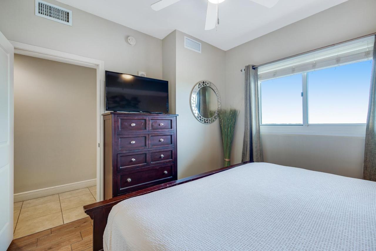 Sterling Breeze 903 Appartement